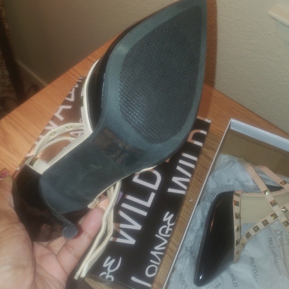 Women's heels - Picture 3 of 3